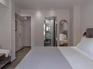 Piraeus City Hotel