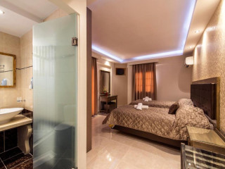 Pirofani Boutique Hotel