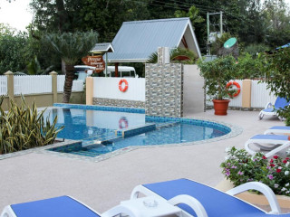 Pirogue Lodge Resort