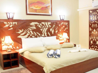 Pirogue Lodge Resort