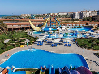 Sunrise Solara Aqua Park 