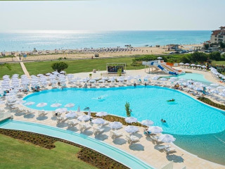 SUNRISE BLUE MAGIC RESORT