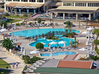 Natura Village hotel & Spa