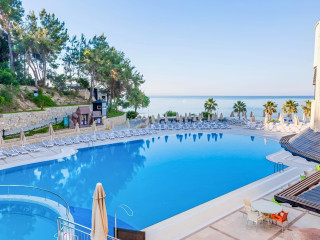 Melas Holiday Village