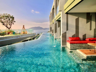 Crest Resort & Pool Villas Phuket