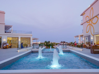 Sentido Asterias Beach