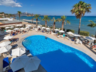 Cameo Beach Resort