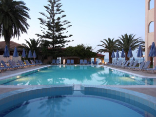 ZAKANTHA BEACH HOTEL