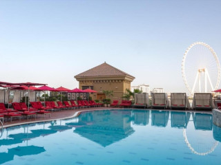 Amwaj Rotana Jumeirah Beach