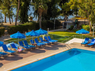 Park Beach Hotel 