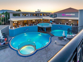 WHITE OLIVE PREMIUM HOTEL LAGANAS