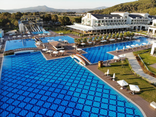 Korumar Ephesus Spa Beach Resort