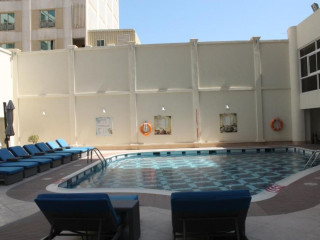 Al Safir Hotel Tower