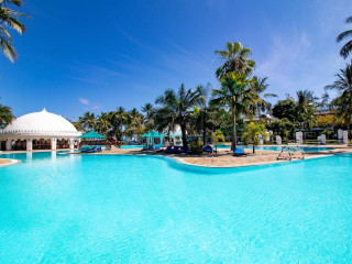Southern Palms Beach Resort
