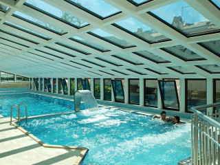 AQUA HOTEL