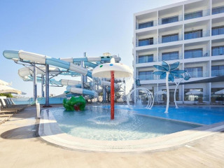 Maris Grand Waterpark