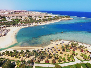 Brayka Bay