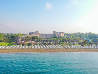 Crystal Tat Beach