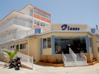 Planos Apartaments