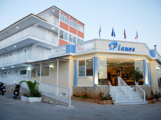 Planos Hotel