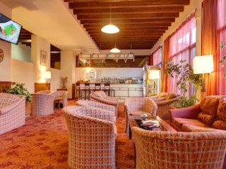 PLATINUM HOTEL AND CASINO