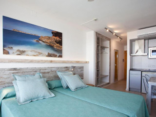 Playa Bella Apartments