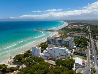 Playa Esperanza Resort