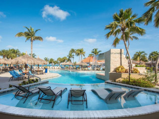 Playa Linda Beach Resort