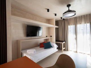 Playazul Apartments