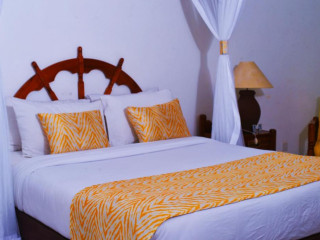 Plaza Beach Hotel