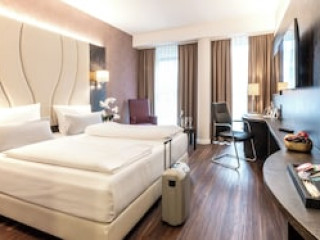 PLAZA PREMIUM BERLIN KURFURSTENDAMM