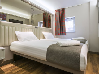 Point A Hotel London Canary Wharf