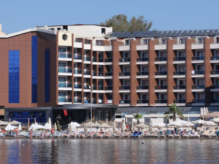 POINT BEACH HOTEL (MEHTAP BEACH)