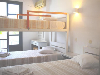 Polos Hotel Paros