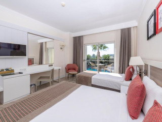 Port River Hotel And Spa