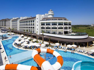 PORT RIVER HOTEL & SPA