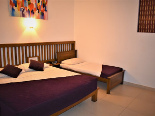 Port View City Hotel