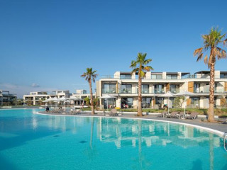 Portes Lithos Luxury Resort