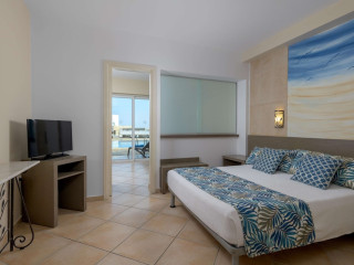 Porto Angeli Beach Resort