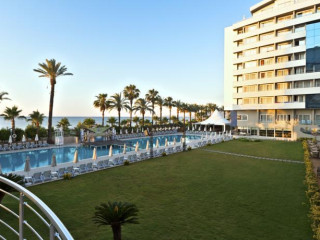 PORTO BELLO HOTEL RESORT & SPA