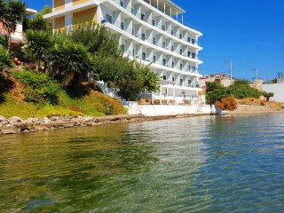 Porto Evia Boutique Hotel