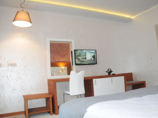 Porto In Hotel