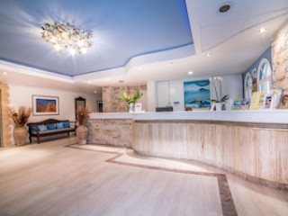 PORTO KOUKLA BEACH HOTEL