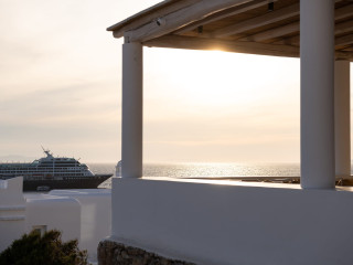Porto Mykonos Hotel