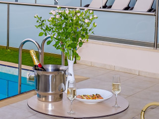 PORTO PLATANIAS BEACH LUXURY SELECTION (ADULTS ONLY 18+)