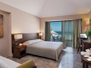 PORTO PLATANIAS BEACH RESORT