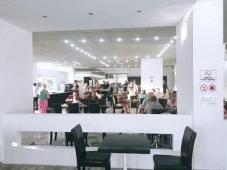 Porto Plazza Hotel (Adults Only)
