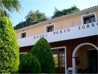 Porto Zorro Hotel