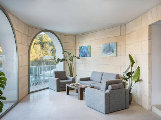 Portodrach Aparthotel & Suites