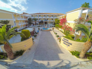 Poseidon Beach Hotel